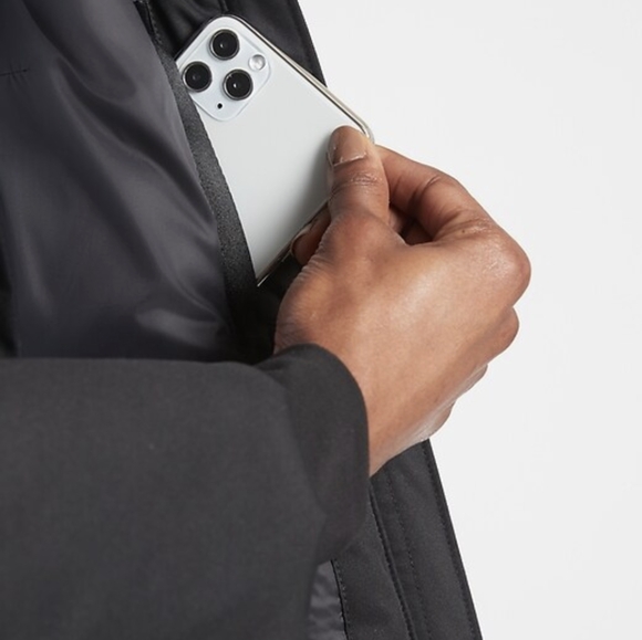 Athleta Rainout Outbound Parka - Picture 4 of 13